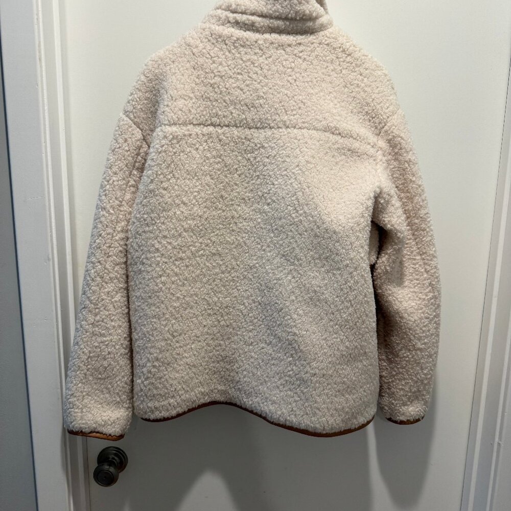 Sherpa barn coat - like new - size Large - Picture 2 of 6